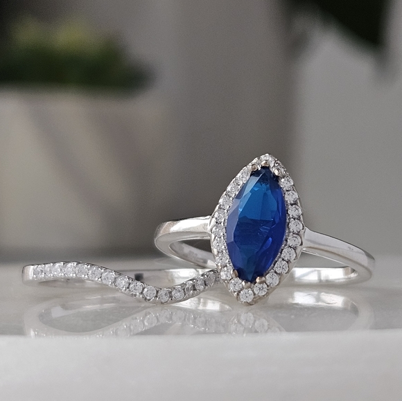Blue Sapphire Gemstone marquise ring set, 925 Sterling Silver Charmed Aroma - Picture 2 of 4